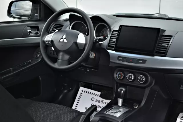 Mitsubishi Lancer 2011