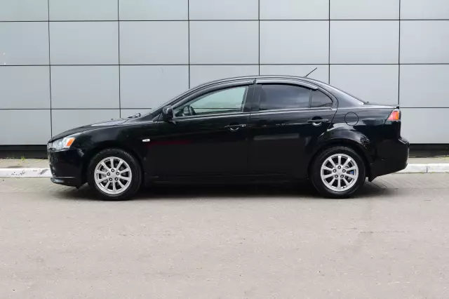 Mitsubishi Lancer 2011