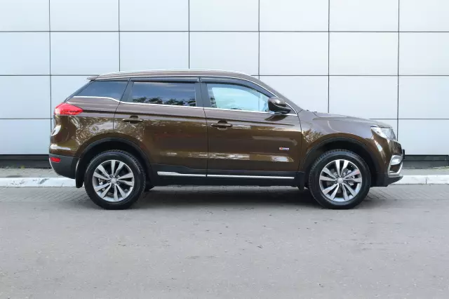 Geely Atlas 2020