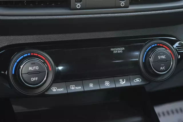 Kia Cerato 2021
