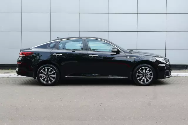 Kia Optima 2019