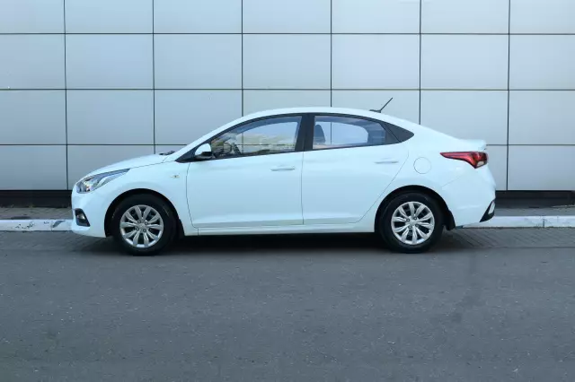 Hyundai Solaris 2017