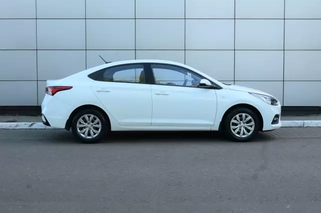 Hyundai Solaris 2017