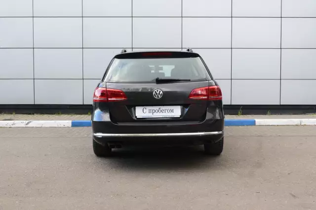 Volkswagen Passat 2011