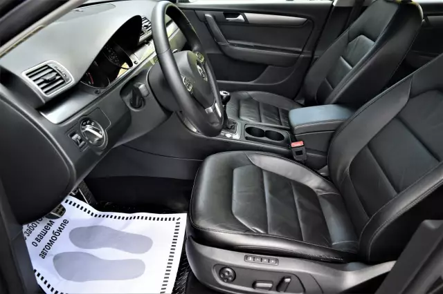 Volkswagen Passat 2011