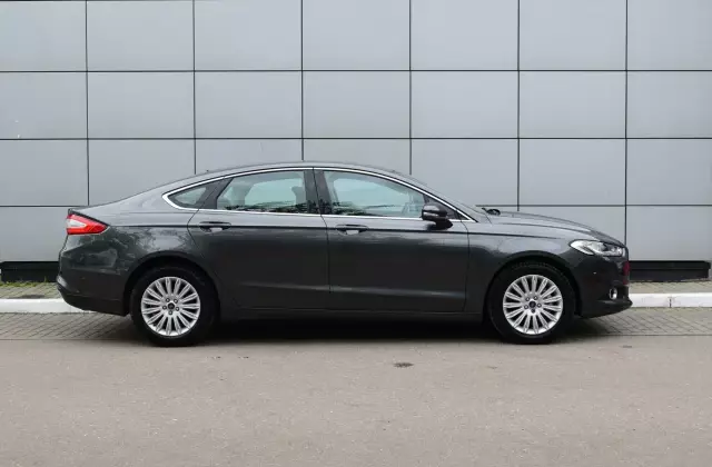 Ford Mondeo 2016