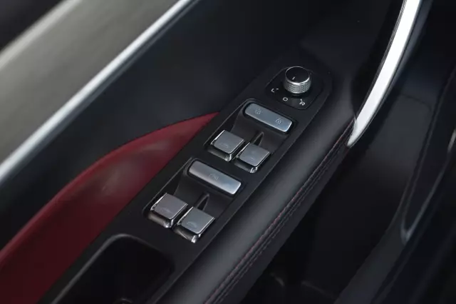 Geely Coolray 2020