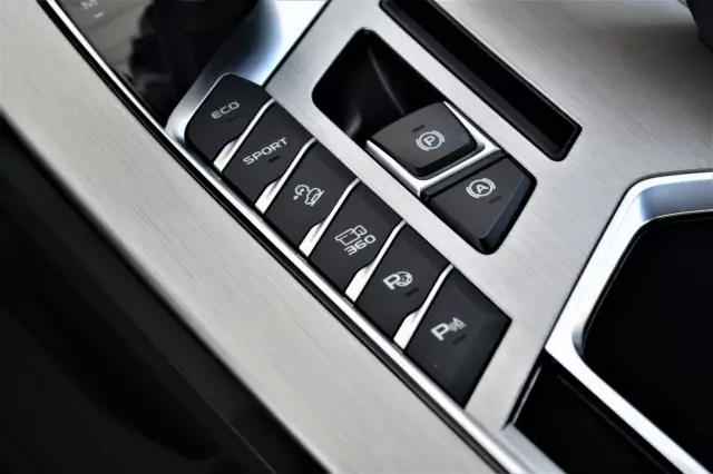 Geely Coolray 2020