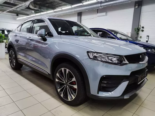 Geely Tugella 2021