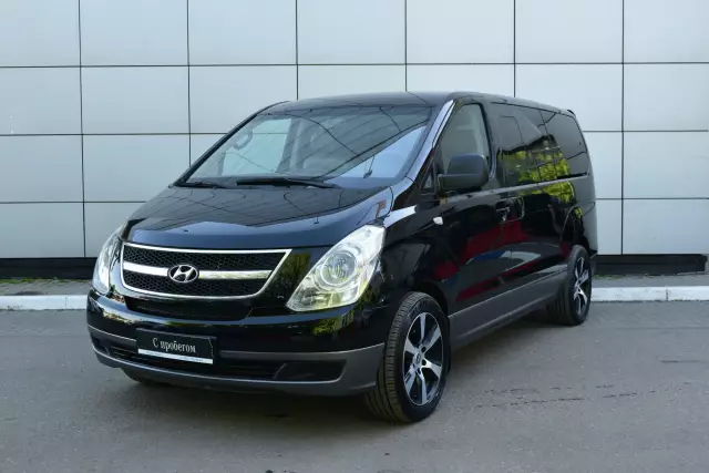 Hyundai Grand Starex 2012