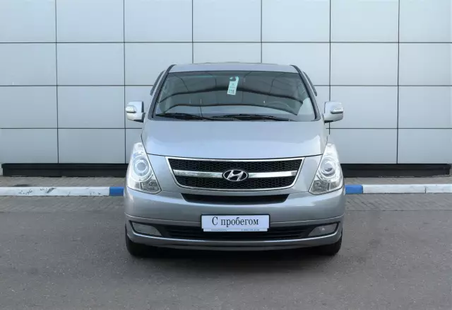Hyundai Grand Starex 2011