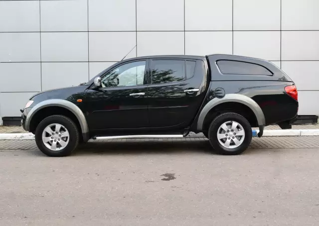 Mitsubishi L200 2008