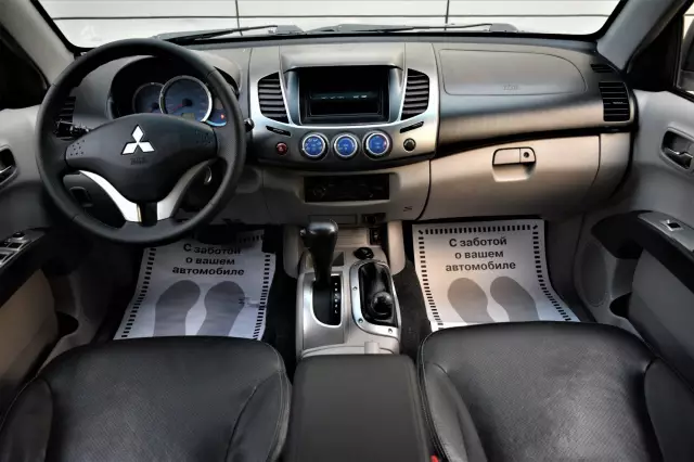 Mitsubishi L200 2008