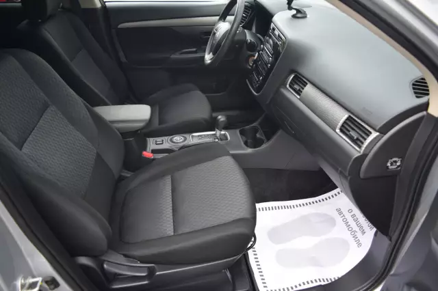 Mitsubishi Outlander 2014