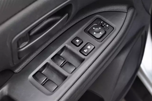 Mitsubishi Outlander 2014