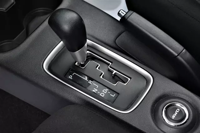 Mitsubishi Outlander 2014