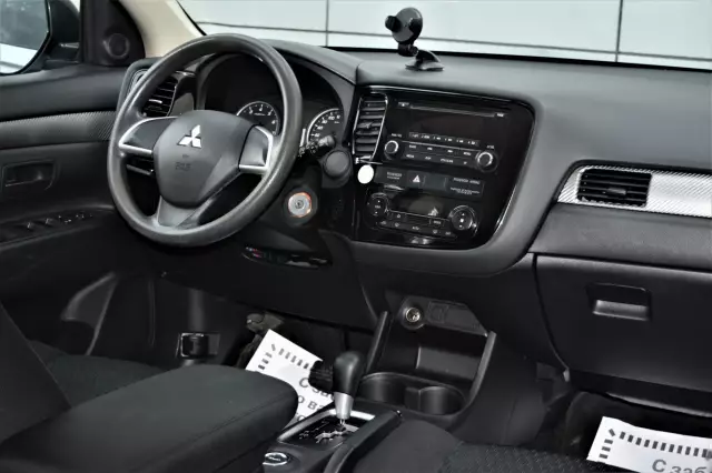 Mitsubishi Outlander 2014