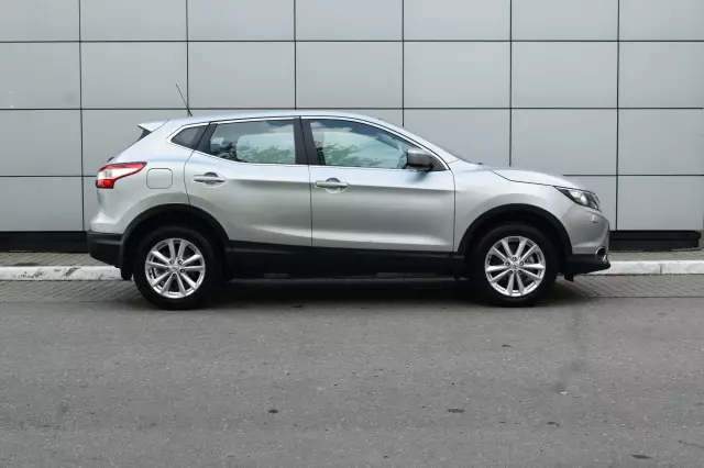 Nissan Qashqai 2014