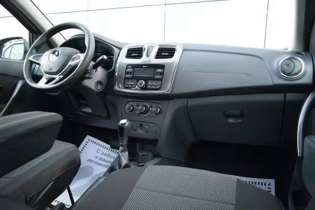 Renault Logan 2018