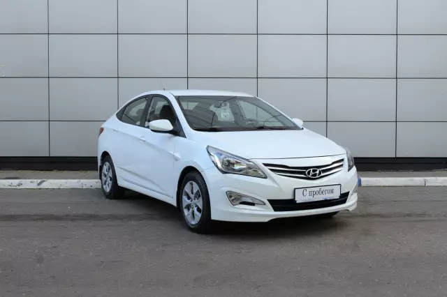 Hyundai Solaris 2015