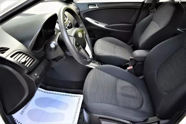 Hyundai Solaris 2015