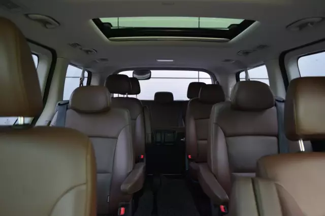 Hyundai Grand Starex 2018