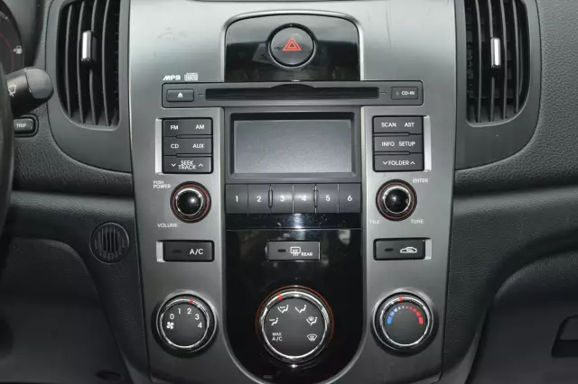 Kia Cerato 2011