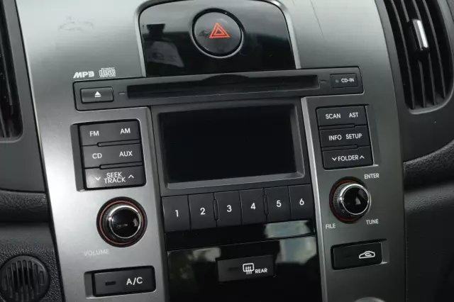 Kia Cerato 2011