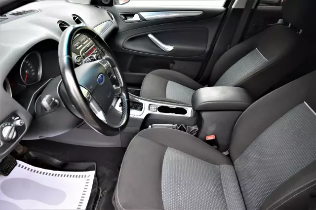 Ford Mondeo 2012
