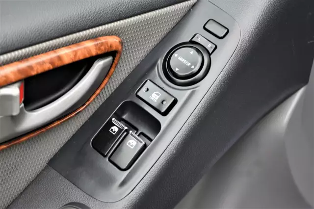 Hyundai Grand Starex 2010