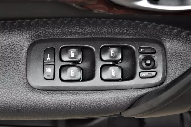 Volvo XC70 2006