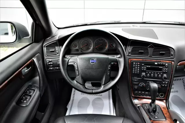 Volvo XC70 2006