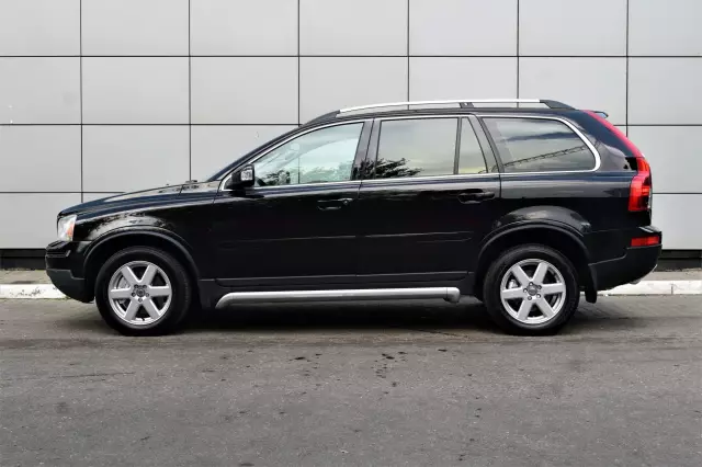 Volvo XC90 2011