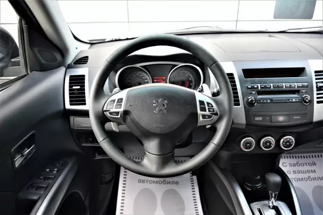 Peugeot 4007 2008