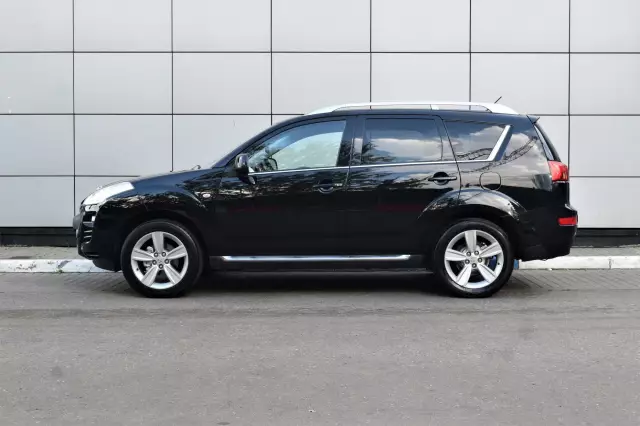 Peugeot 4007 2008