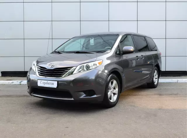 Toyota Sienna 2012