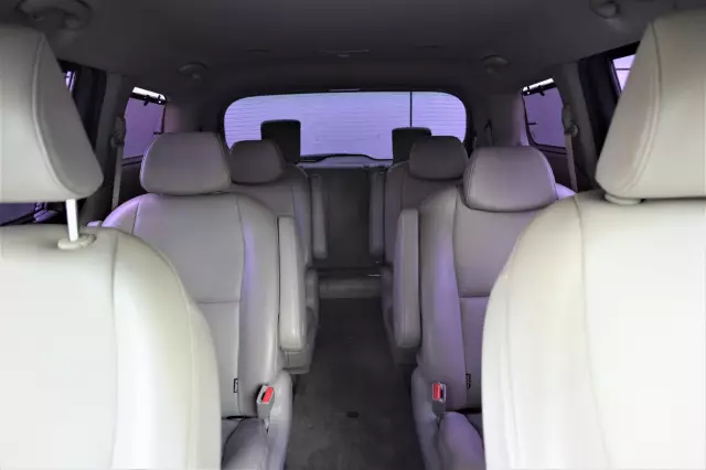 Kia Carnival 2016