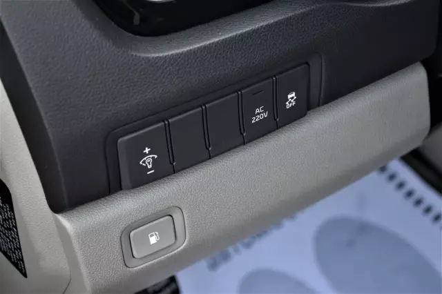 Kia Carnival 2016