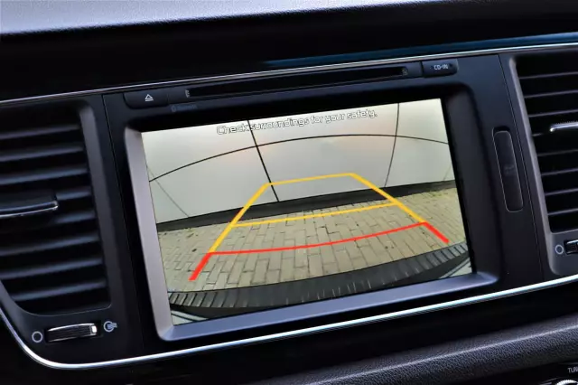 Kia Carnival 2016