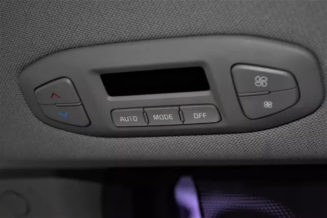Kia Carnival 2016
