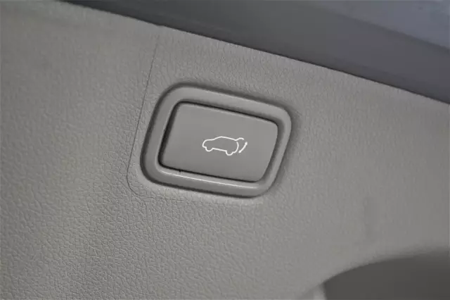 Kia Carnival 2016
