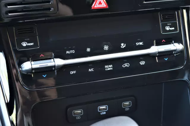 Kia Carnival 2021