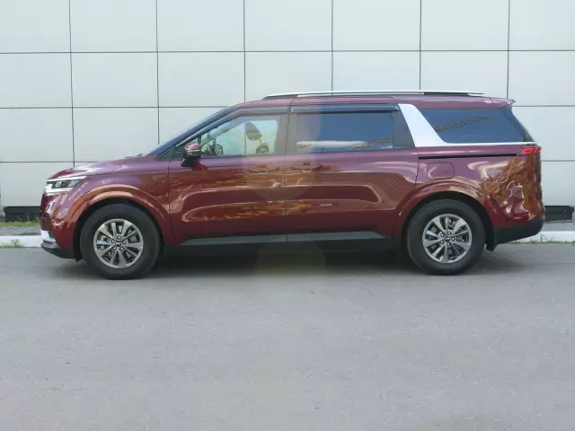 Kia Carnival 2021