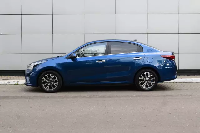 Kia Rio 2021