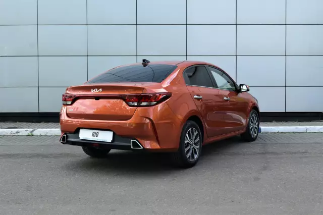 Kia Rio 2021