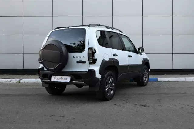 LADA Niva 2022