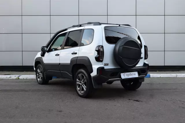 LADA Niva 2022