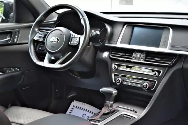 Kia Optima 2019