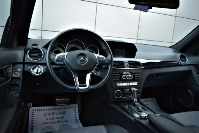 Mercedes-Benz C-Класс 2012