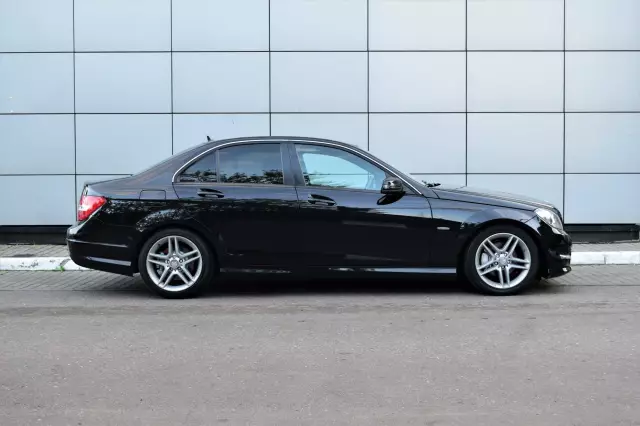 Mercedes-Benz C-Класс 2012